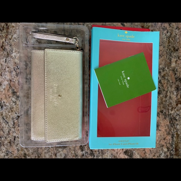 KATE SPADE CEDAR STREET IPHONE 6 / 6S WRISTLET - Picture 2 of 7